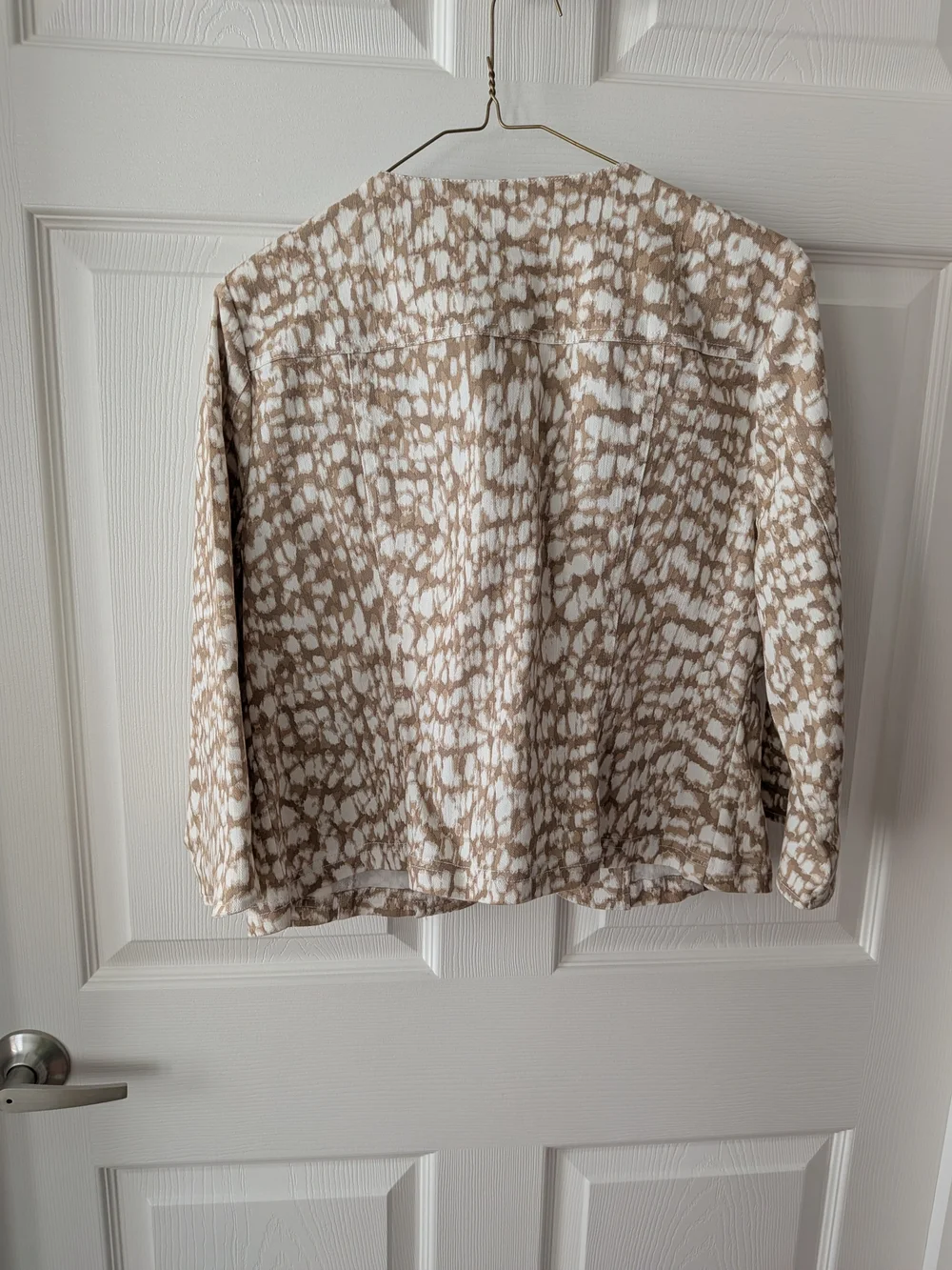 Ruby Rd. Beige & White Patterned Jacket - Picture 2 of 9